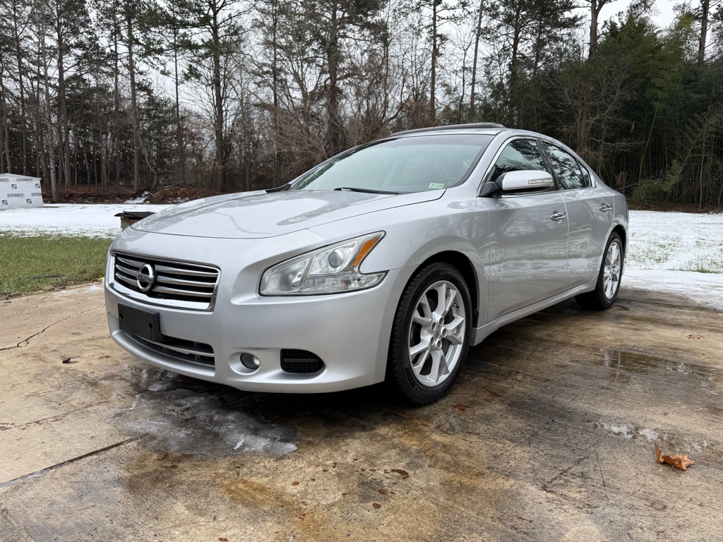 2014 NISSAN MAXIMA SV for sale by dealer