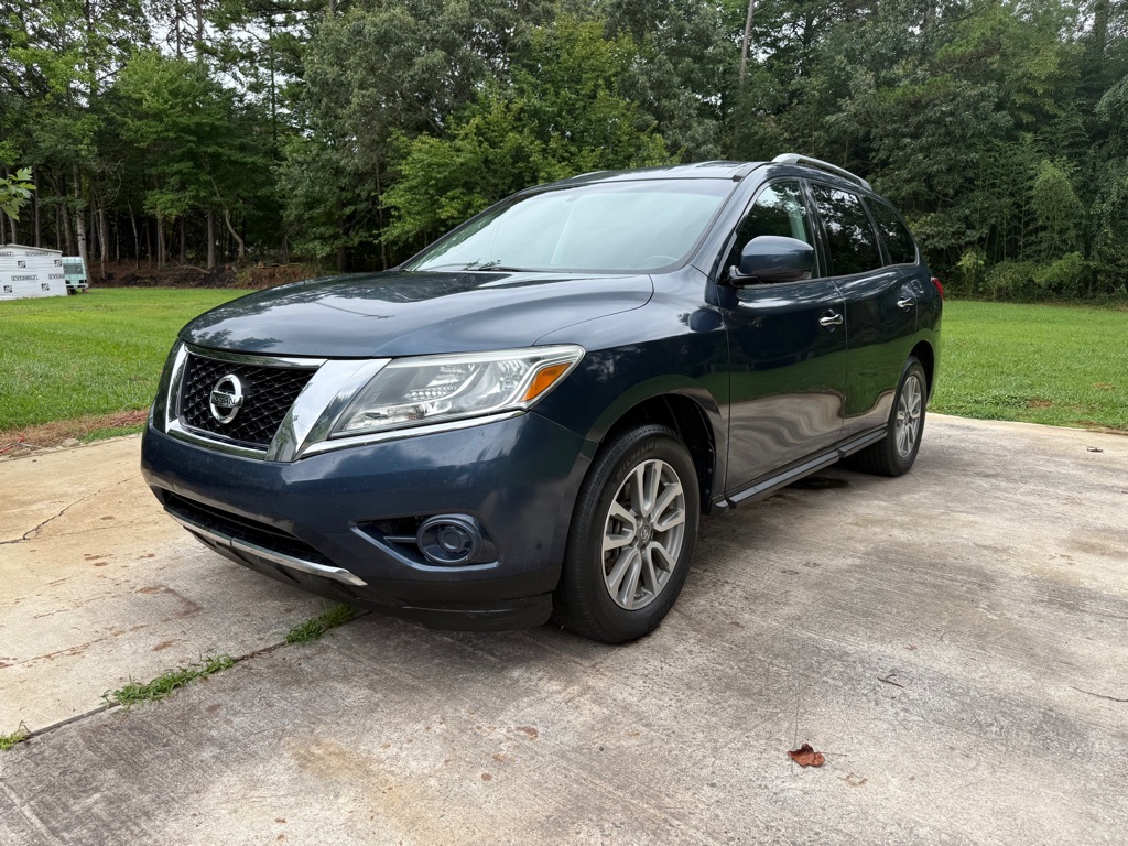 2013 NISSAN PATHFINDER SV for sale by dealer
