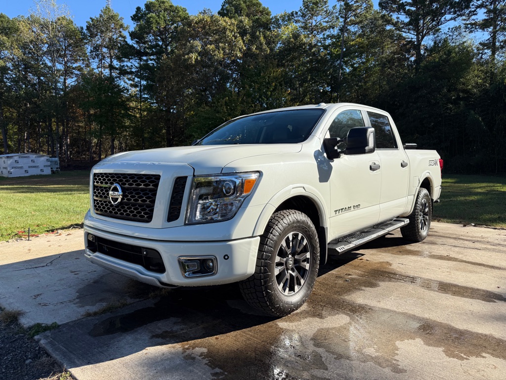 2019 NISSAN TITAN PRO-4X for sale by dealer