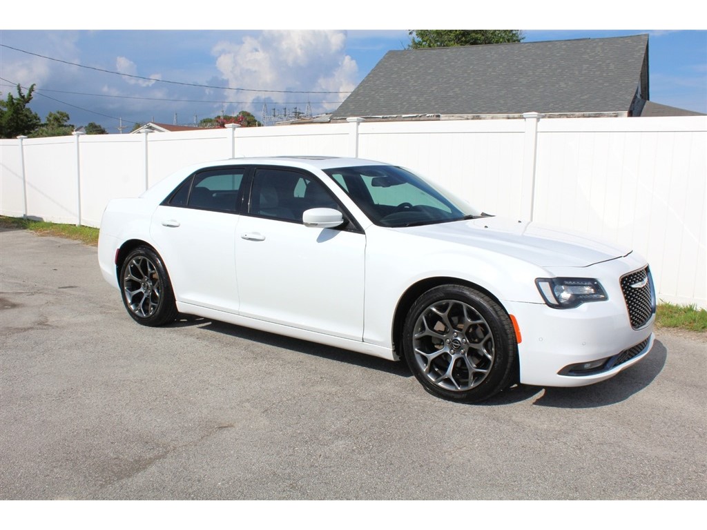 2017 Chrysler 300 S Alloy Edition for sale by dealer