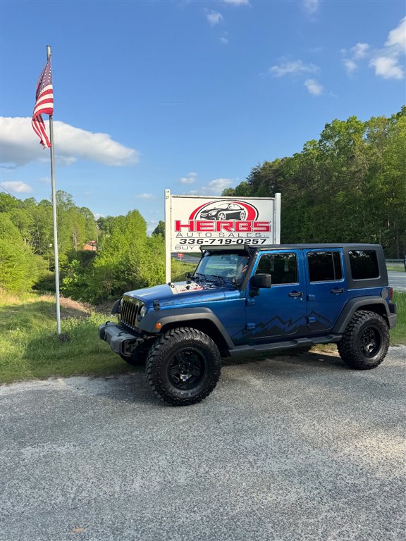 2010 Jeep Wrangler Unlimited Sahara 4WD for sale by dealer