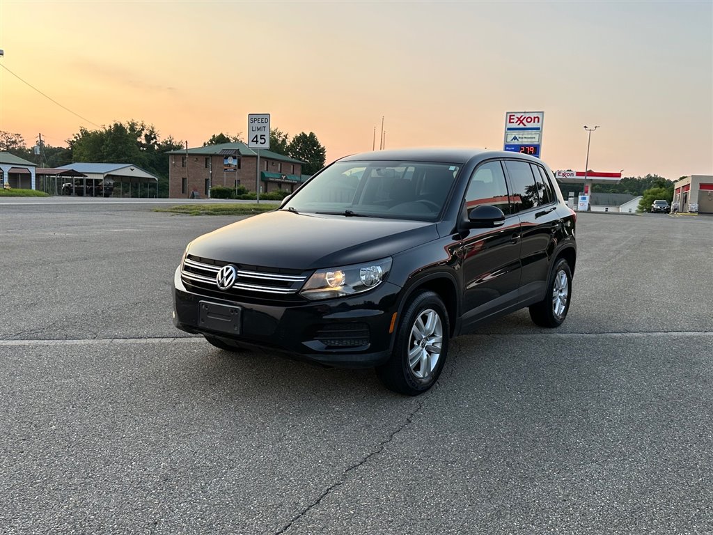 2013 Volkswagen Tiguan 2.0T S 4Motion for sale by dealer