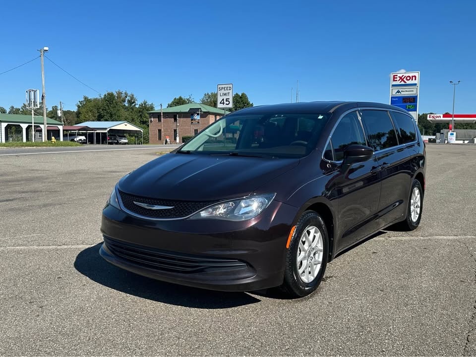 2017 Chrysler Pacifica Touring for sale by dealer