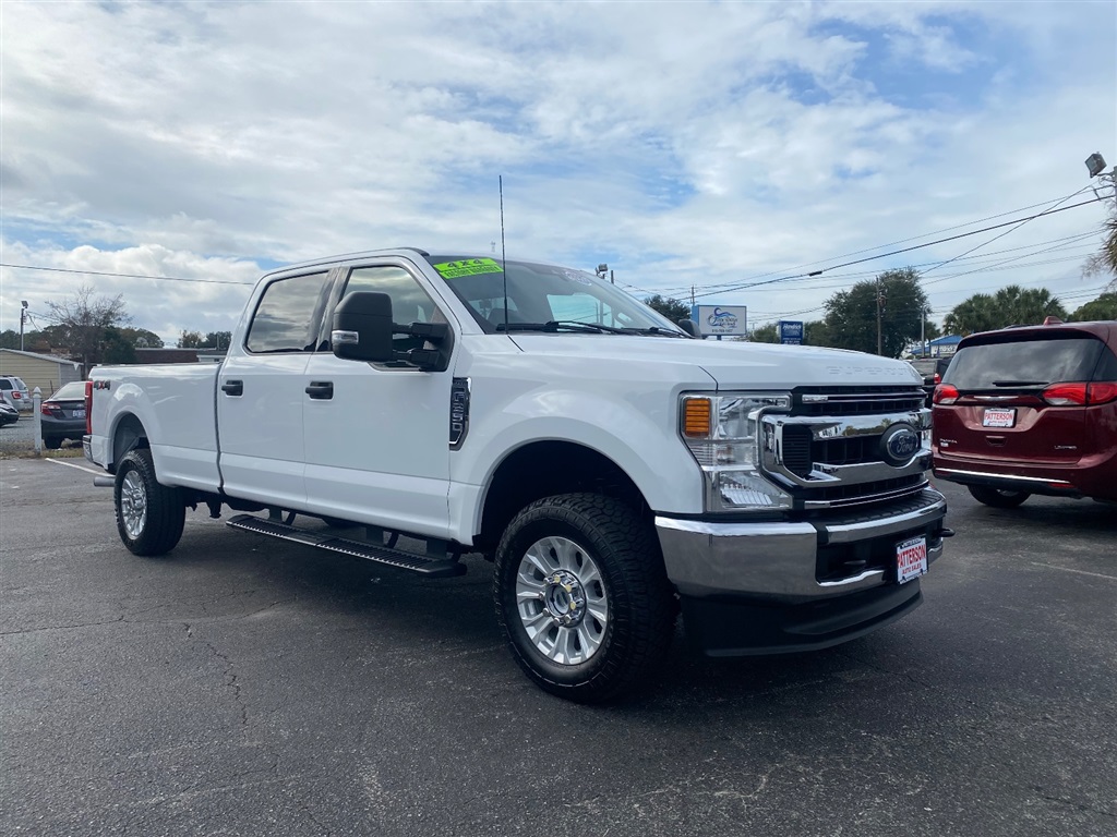 2022 Ford F-250 Crew Cab XLT 4WD for sale by dealer