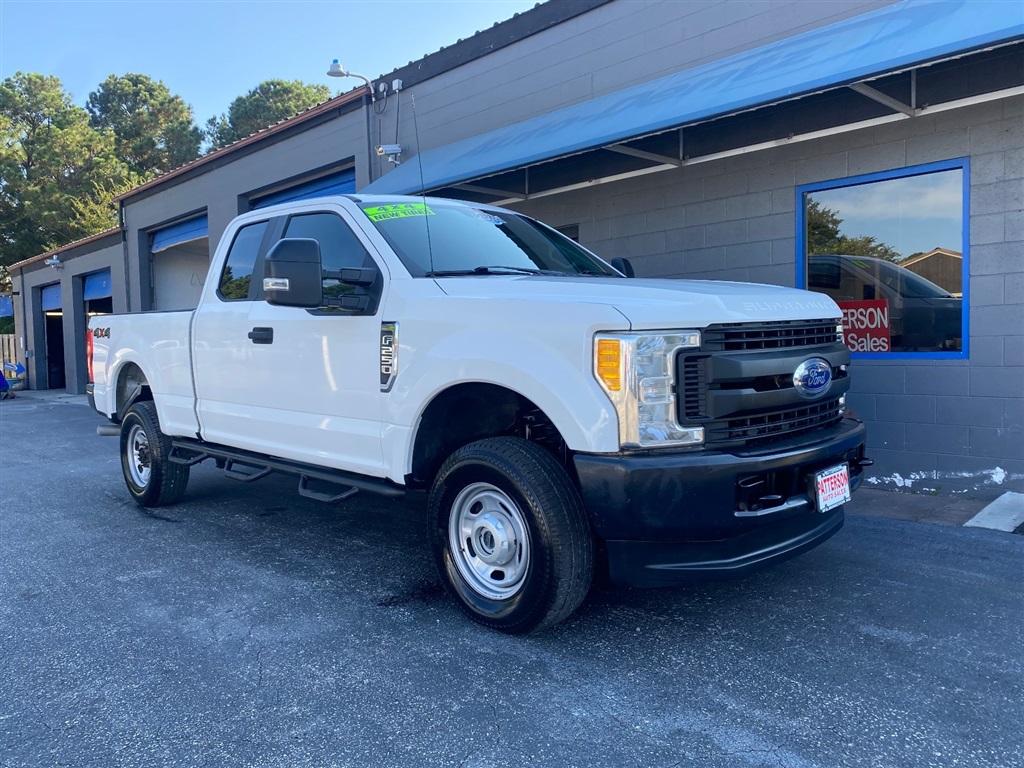 2017 Ford F-250 Supercab 4WD for sale by dealer