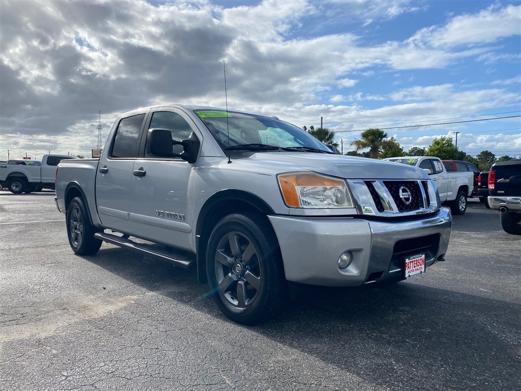 2015 Nissan Titan SV Crew Cab for sale by dealer