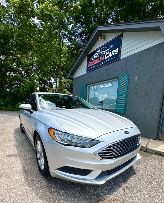 2017 Ford Fusion SE for sale by dealer