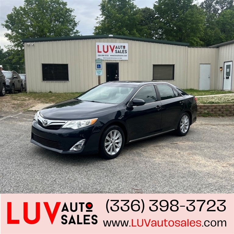 2013 Toyota Camry XLE for sale by dealer