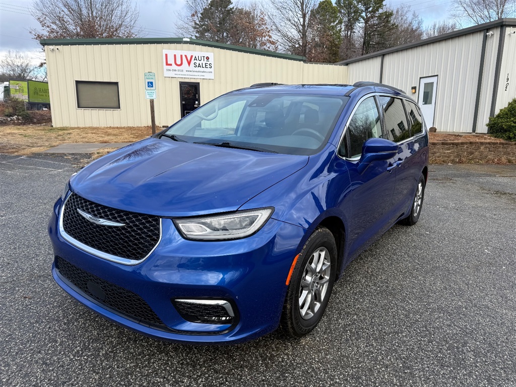 2021 Chrysler Pacifica Touring Plus for sale by dealer