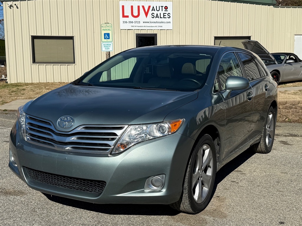 2009 Toyota Venza 4X2 V6 for sale by dealer