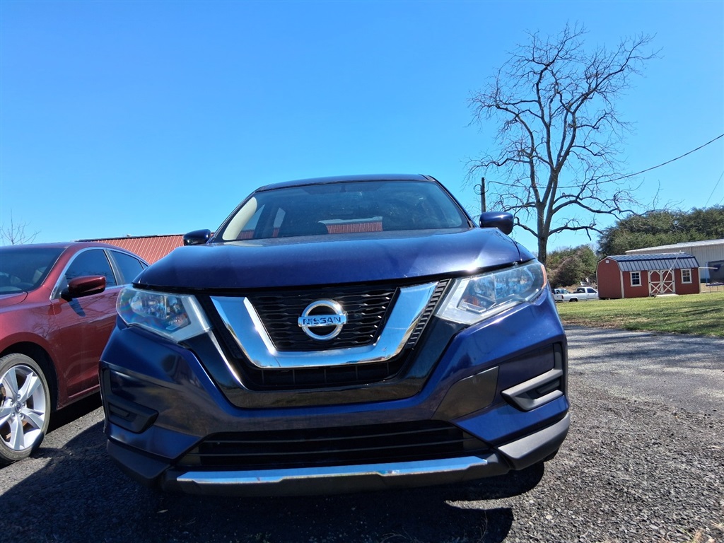 2018 Nissan Rogue S 2WD for sale by dealer