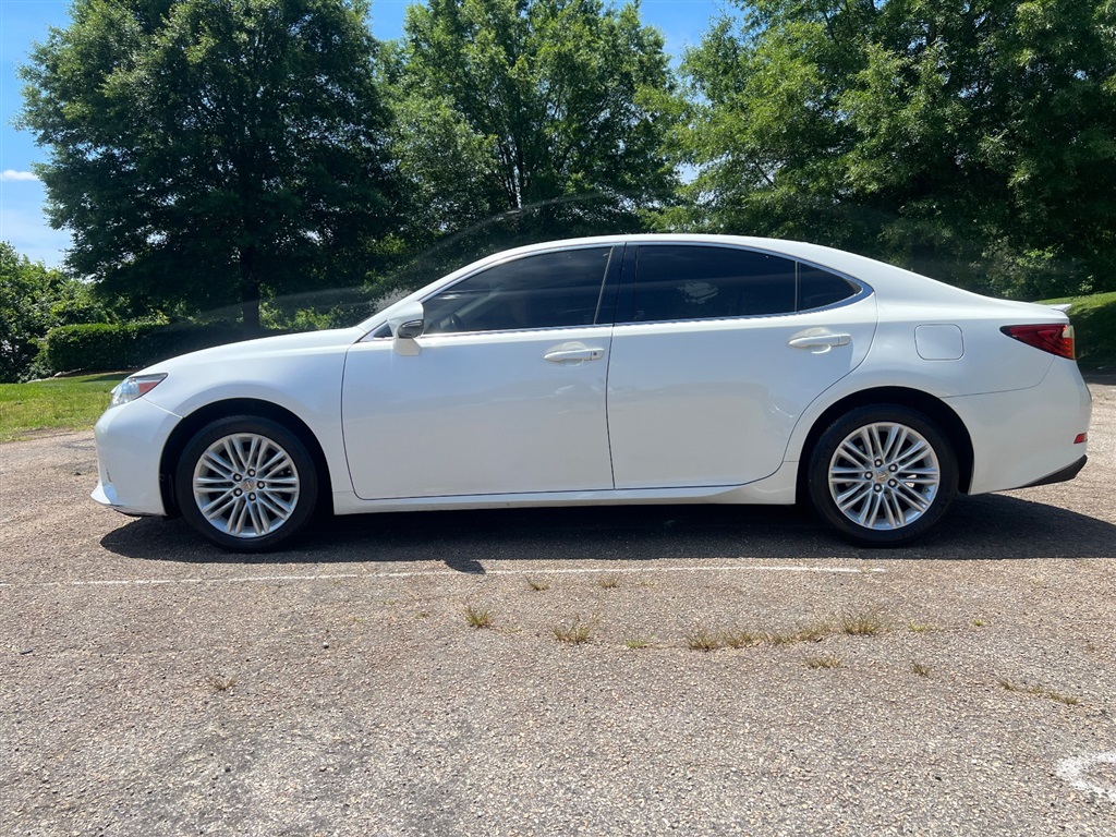 2015 Lexus ES 350 Sedan for sale by dealer