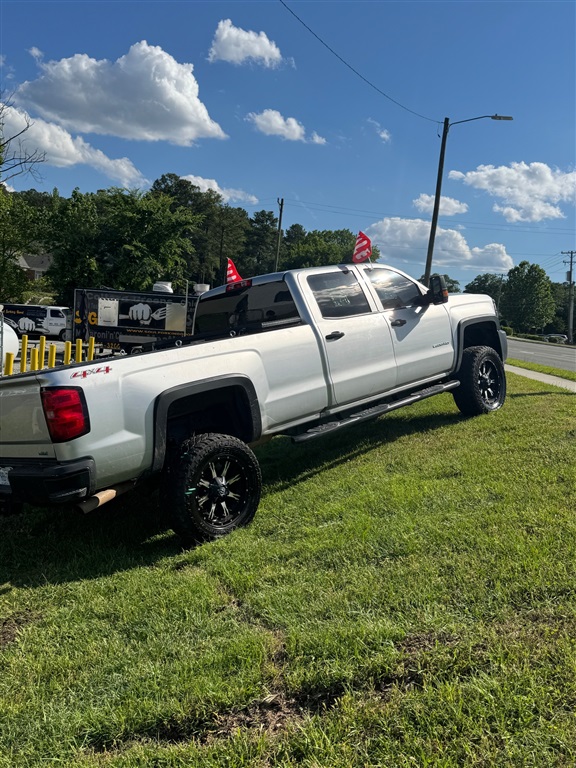 2016 Chevrolet Silverado 2500HD Work Truck Crew Cab Long Box 4WD for sale by dealer