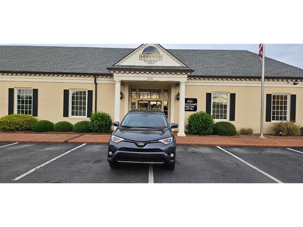 2017 Toyota RAV4 XLE FWD for sale by dealer