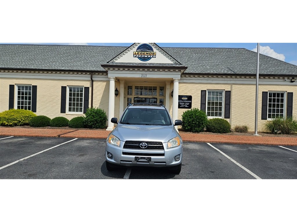 2012 Toyota RAV4 Base I4 2WD for sale by dealer
