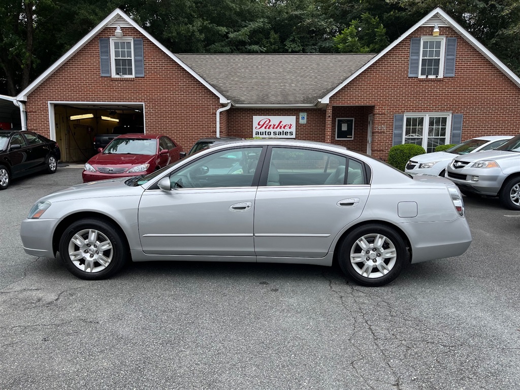 2005 Nissan Altima 2.5 for sale by dealer