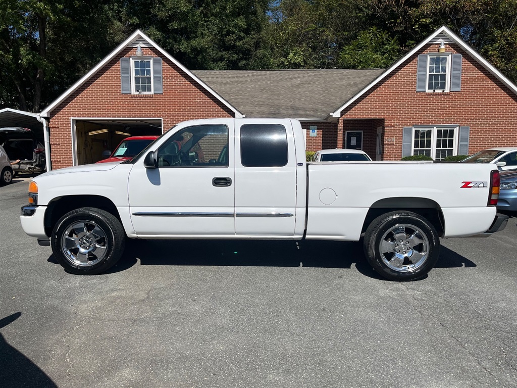2006 GMC Sierra 1500 SLE1 Ext. Cab 4WD for sale by dealer