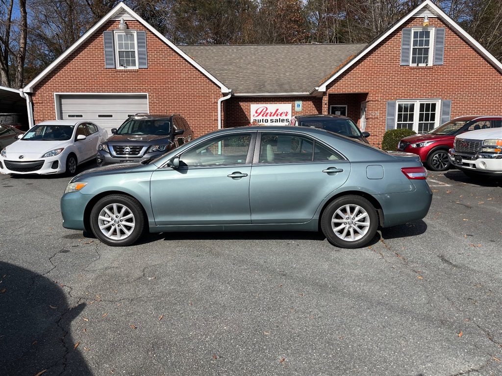 2011 Toyota Camry XLE for sale by dealer