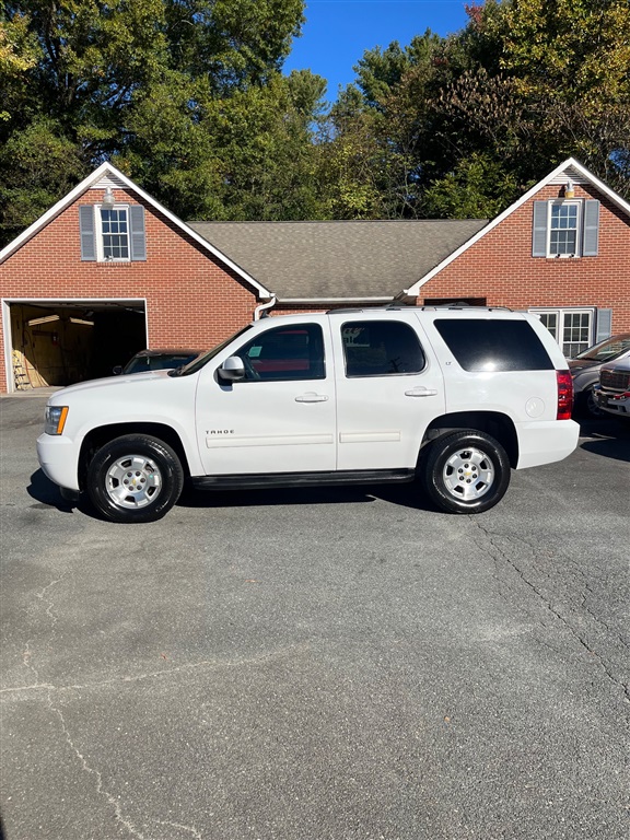 2011 Chevrolet Tahoe LT 4WD for sale by dealer