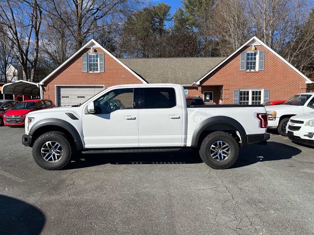2018 Ford F-150 Raptor SuperCrew 4WD for sale by dealer