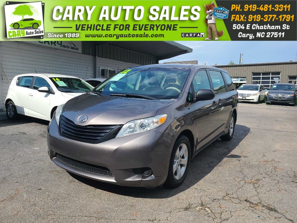 2012 TOYOTA SIENNA for sale by dealer