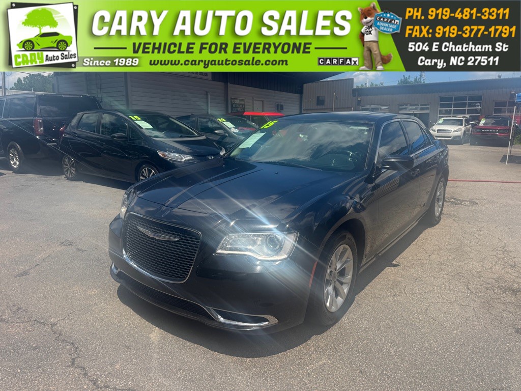 2015 CHRYSLER 300 LIMITED for sale by dealer