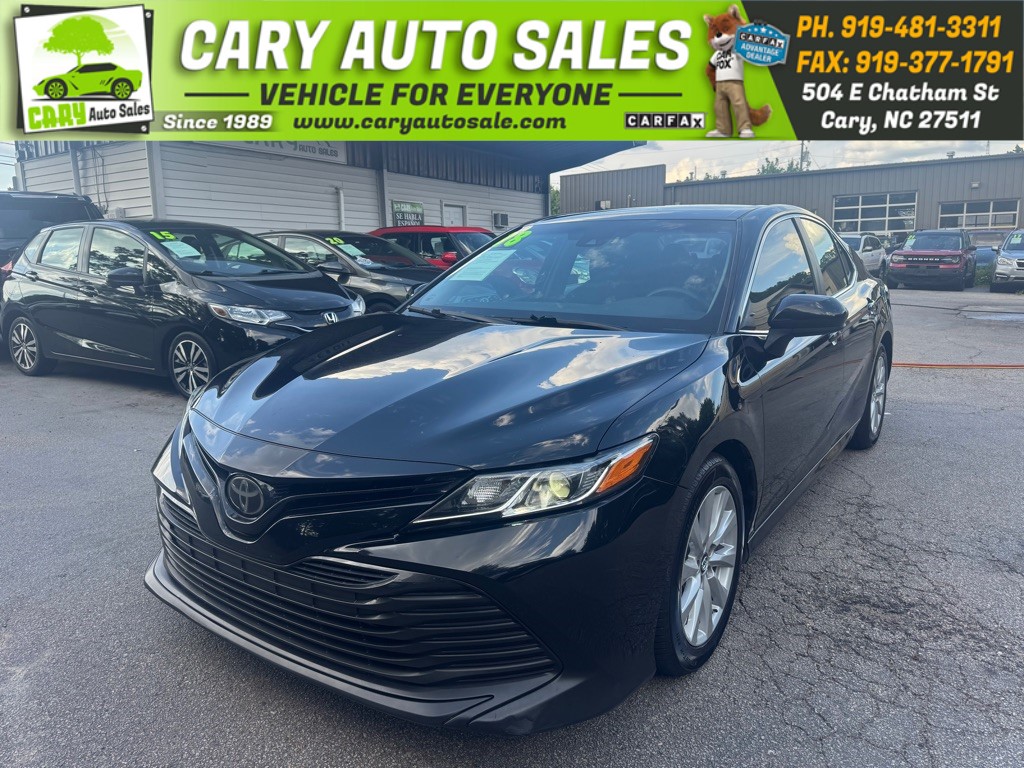 2018 TOYOTA CAMRY LE for sale by dealer