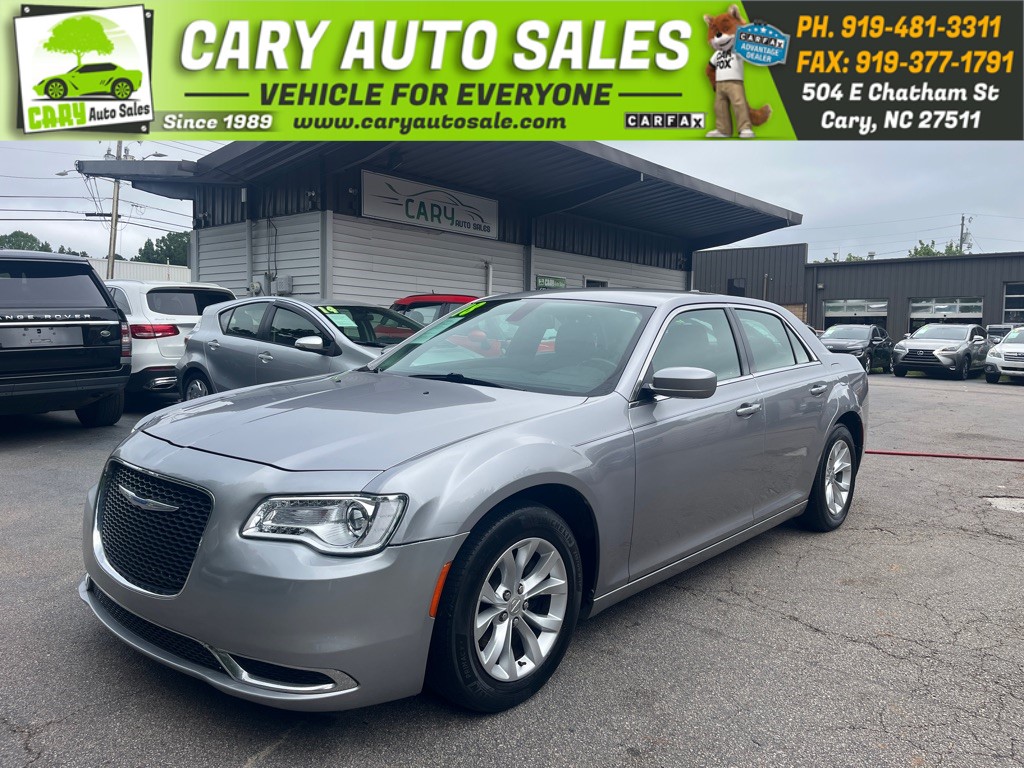 2018 CHRYSLER 300 TOURING for sale by dealer