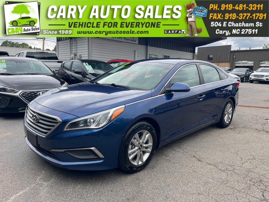 2017 HYUNDAI SONATA SE for sale by dealer