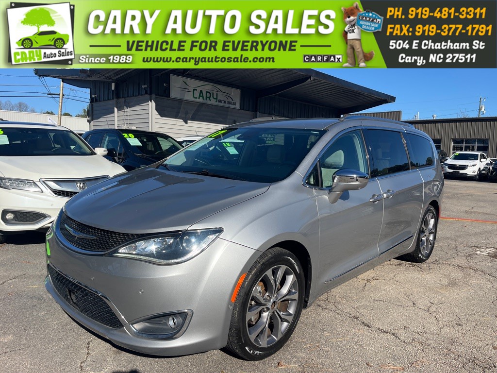 2017 CHRYSLER PACIFICA LIMITED for sale by dealer