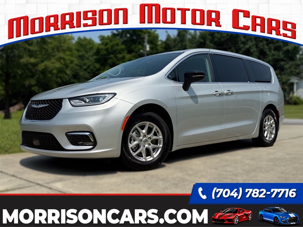 2024 Chrysler Pacifica Touring L for sale by dealer