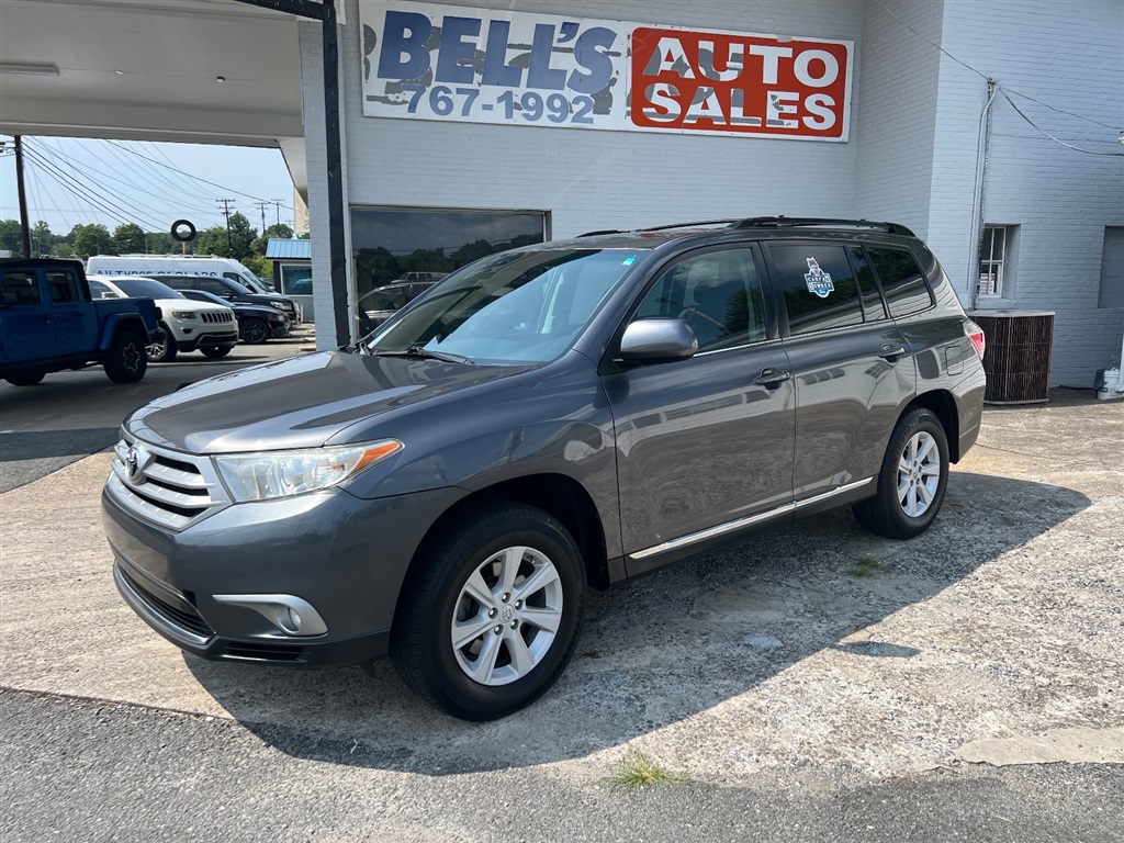 2013 Toyota Highlander SE 2WD V6 for sale by dealer