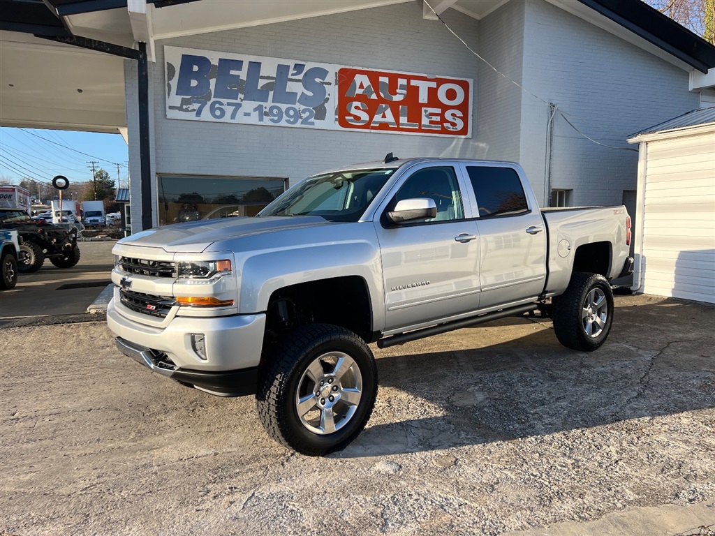 2018 Chevrolet Silverado 1500 LT Crew Cab 4WD for sale by dealer