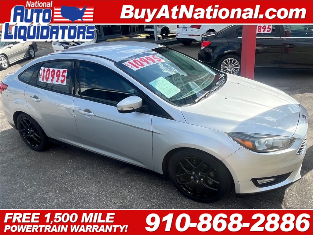 2016 Ford Focus SE Sedan