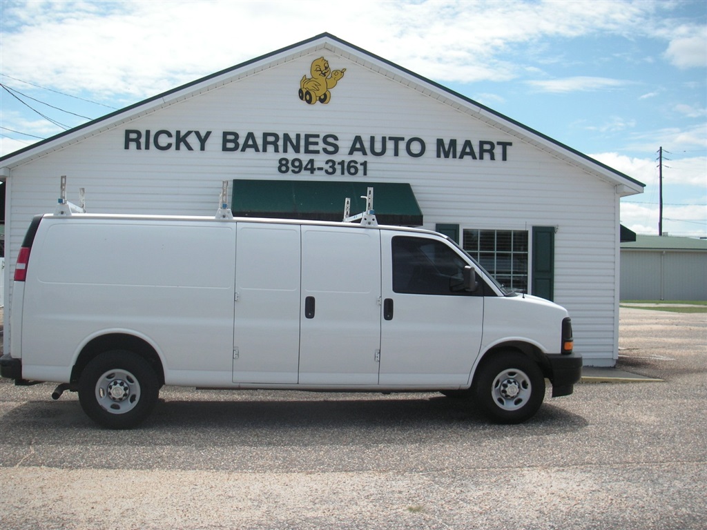 2015 Chevrolet Express 2500 Cargo Extended for sale by dealer