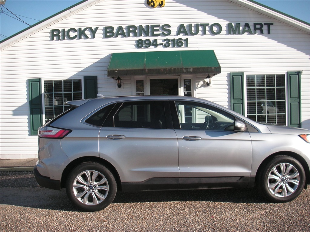 2020&nbsp;Ford&nbsp;Edge Titanium