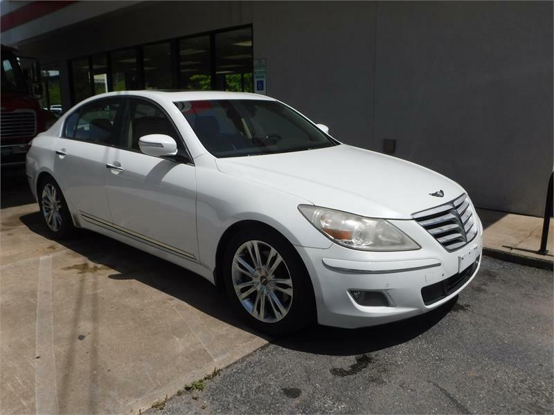 2011 HYUNDAI GENESIS 4.6L for sale by dealer