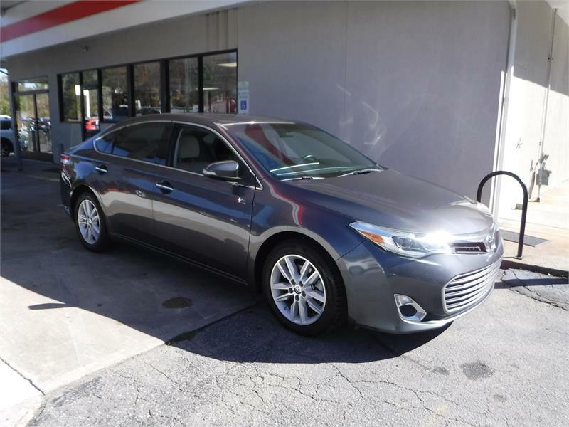 2013 TOYOTA AVALON XLE for sale by dealer