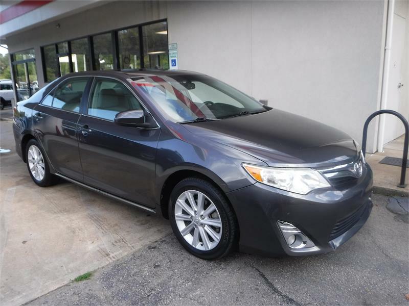 2014 TOYOTA CAMRY SE for sale by dealer
