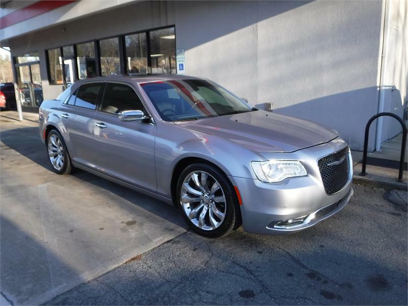 2017 CHRYSLER 300 C RWD for sale by dealer