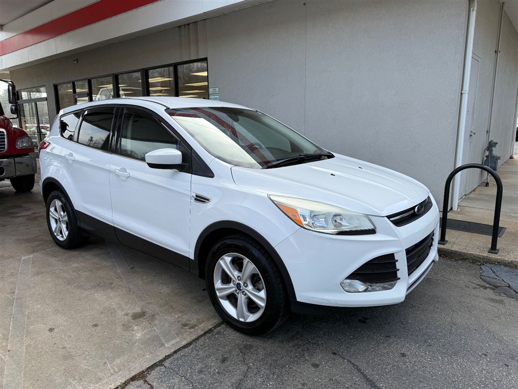 2016 Ford Escape SE 4WD for sale by dealer