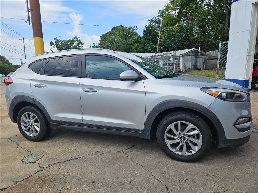 2016 HYUNDAI TUCSON SE w/Preferred Package for sale by dealer