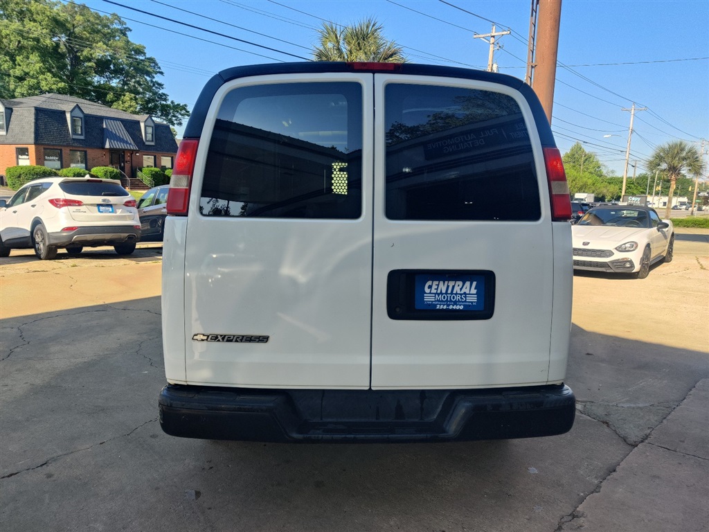 2009 CHEVROLET EXPRESS 2500 Cargo for sale by dealer
