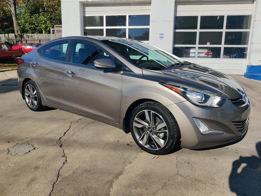 2014 HYUNDAI ELANTRA Limited for sale by dealer