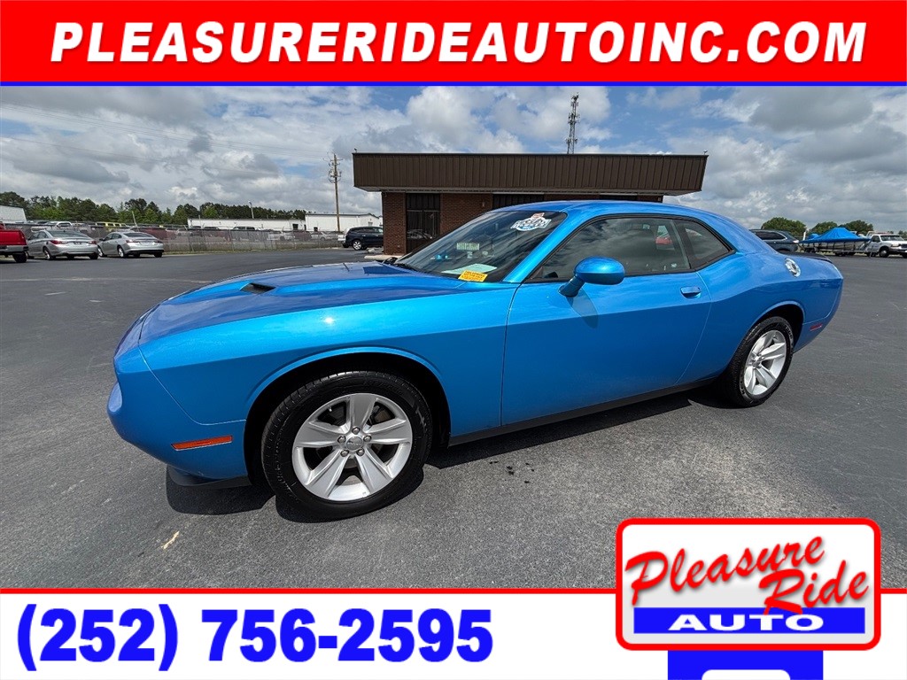 2023 Dodge Challenger SXT for sale by dealer