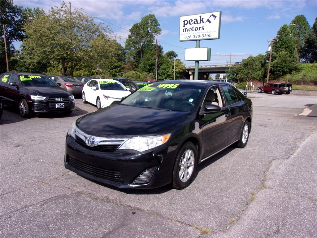 2013 Toyota Camry LE for sale by dealer