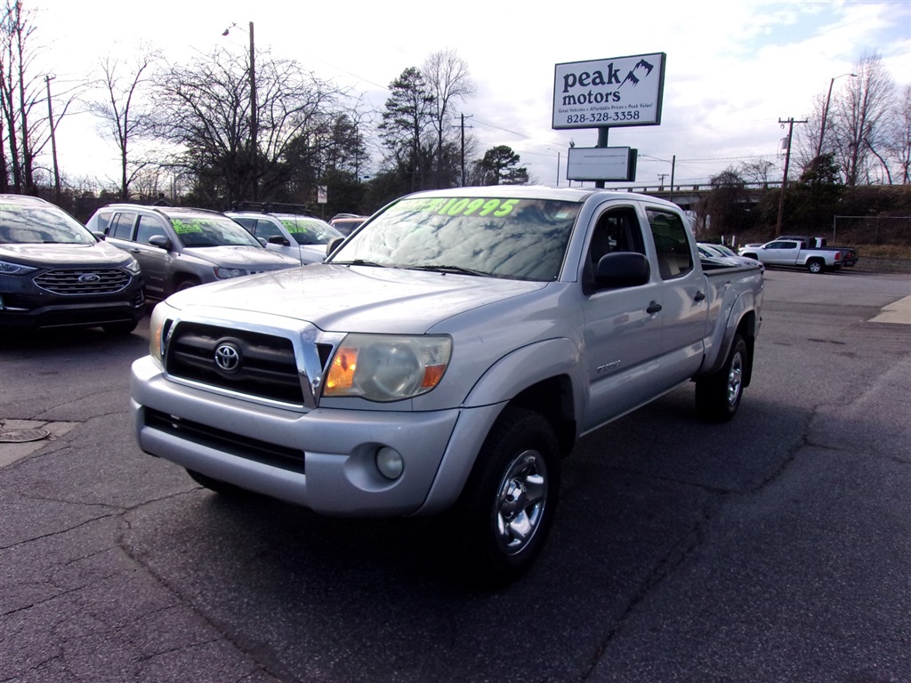 2007 Toyota Tacoma Double Cab 4WD for sale by dealer