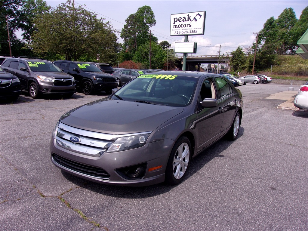 2012 Ford Fusion SE for sale by dealer