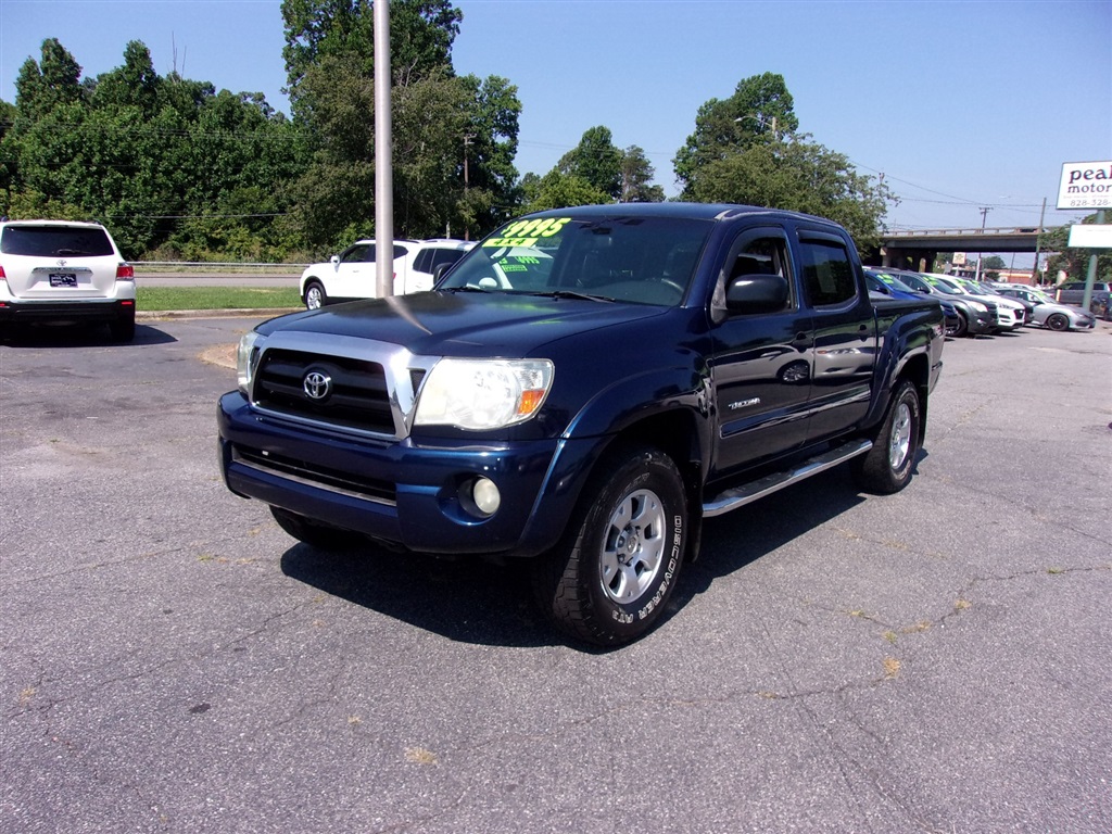 2005 Toyota Tacoma Double Cab V6 Automatic 4WD for sale by dealer