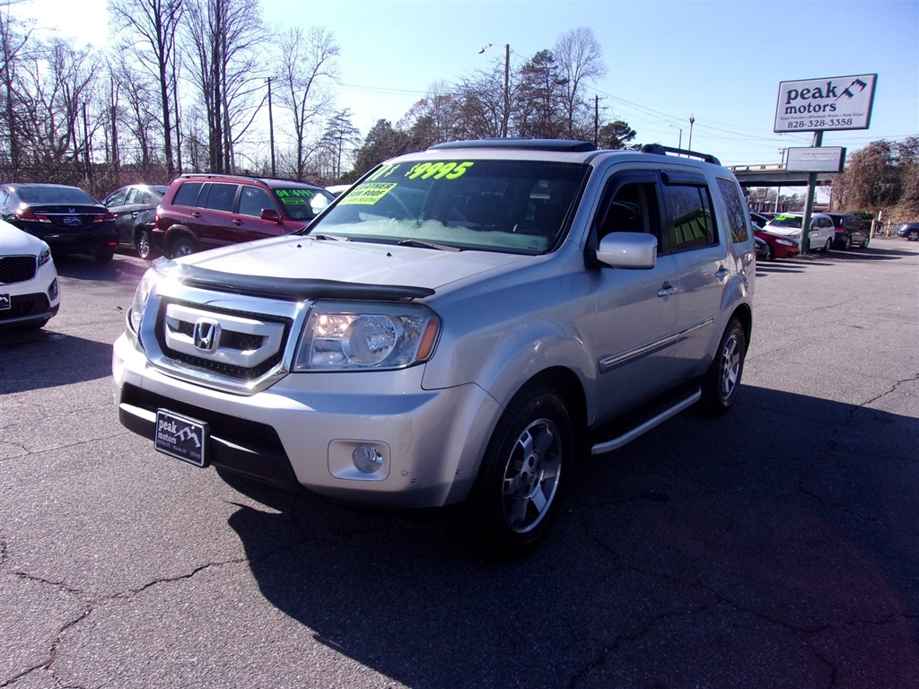 2011 Honda Pilot Touring 2WD 5-spd AT With DVD for sale by dealer